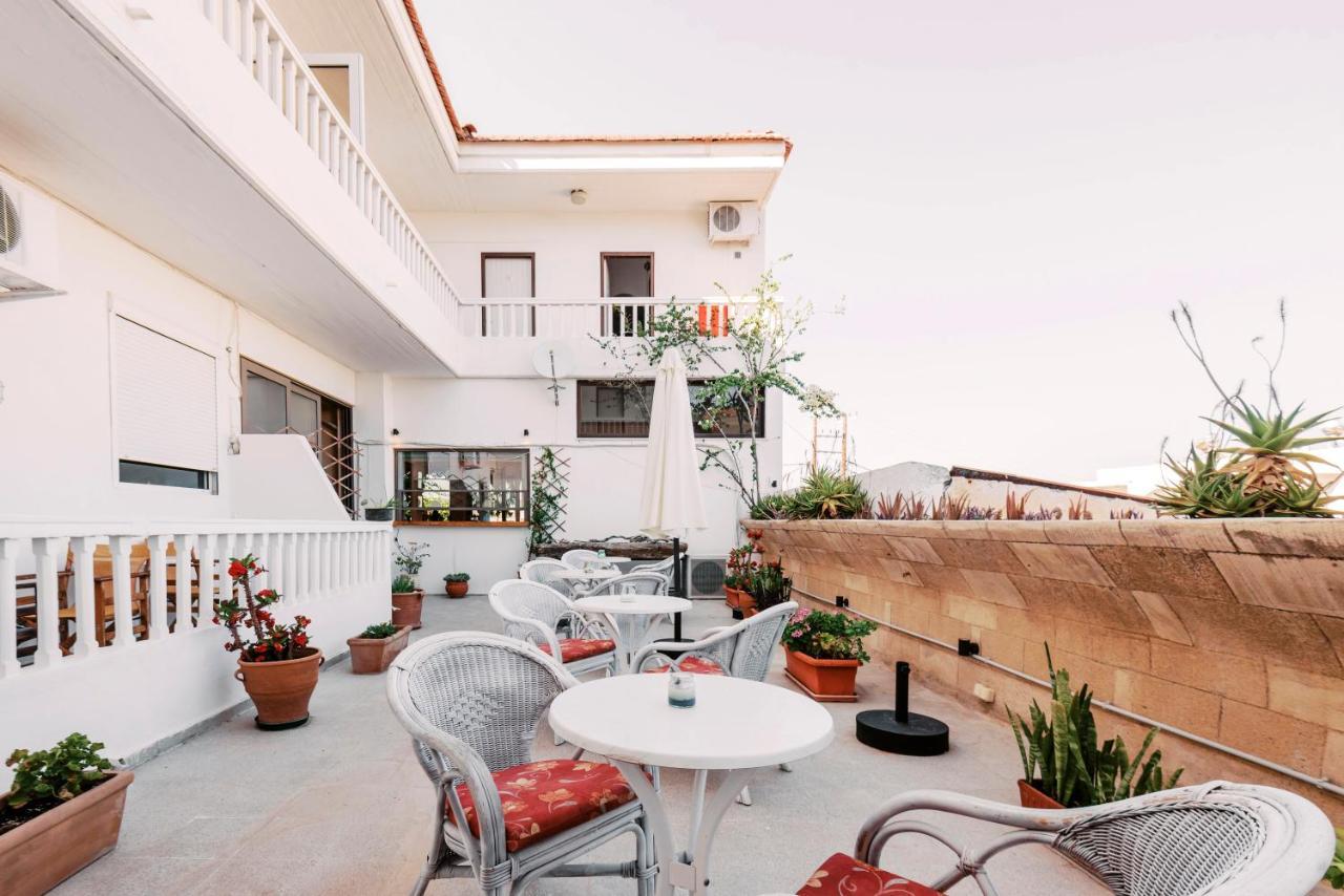 Panorama Hotel เกนนาดี ภายนอก รูปภาพ