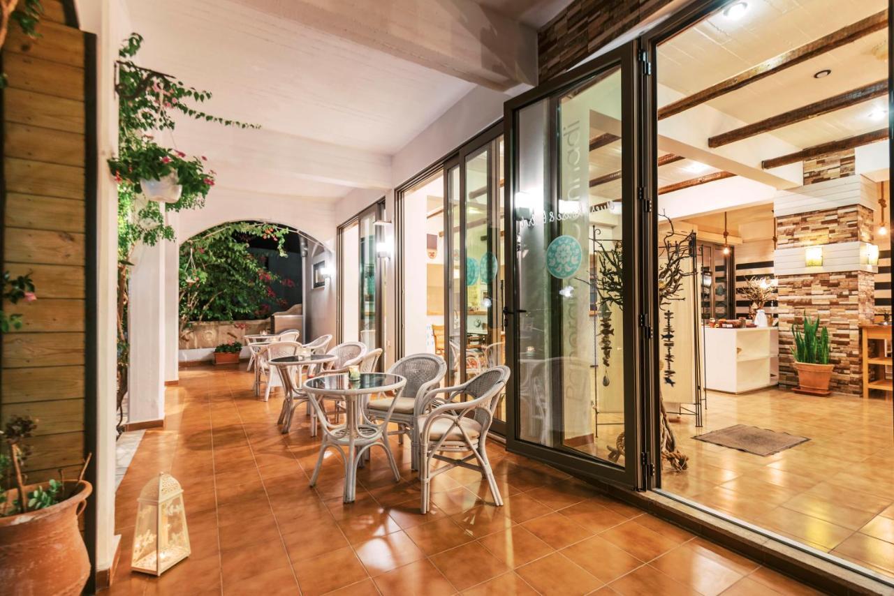Panorama Hotel เกนนาดี ภายนอก รูปภาพ
