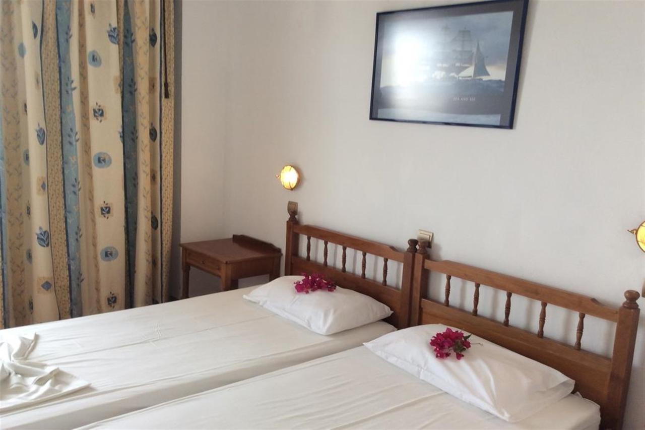 Panorama Hotel เกนนาดี ภายนอก รูปภาพ