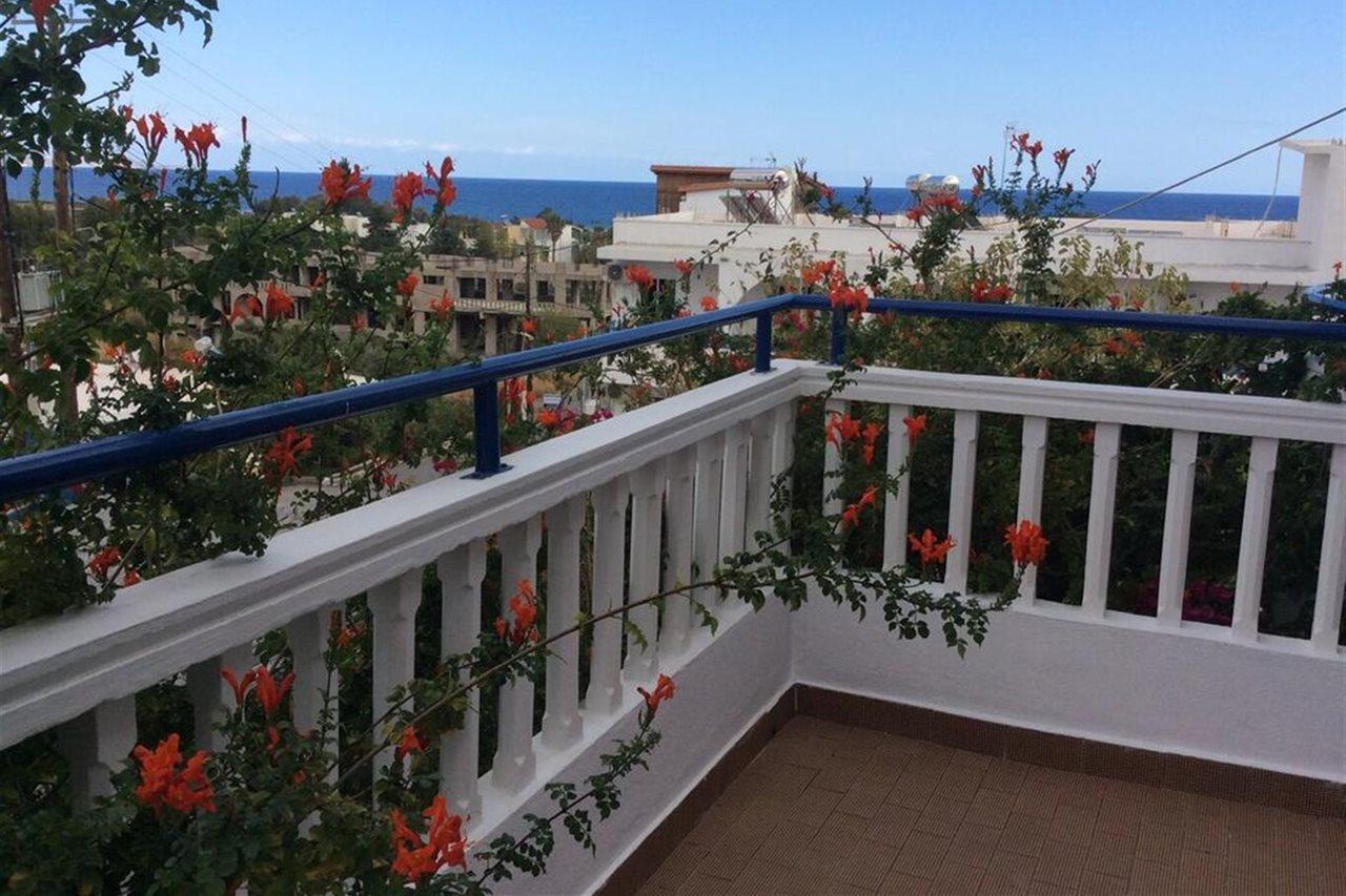 Panorama Hotel เกนนาดี ภายนอก รูปภาพ
